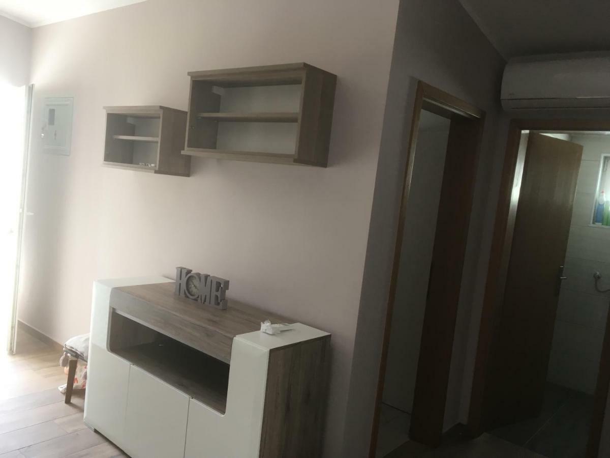 Apartman Petra 2 Vir Exterior foto